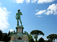 David at Plaza Michelangeo