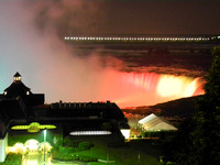 Horseshoe Falls night