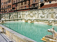 Scenic photos of Siena