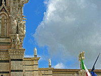 Statues on top of Duomo